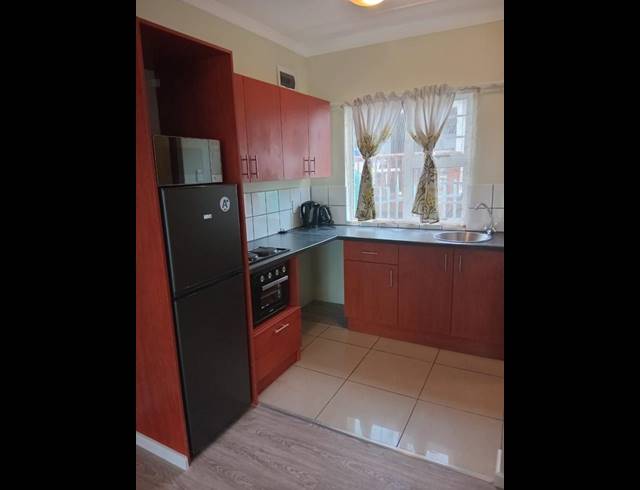 1 BEDROOM PROPERTY TO RENT IN OATLANDS